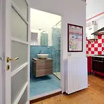 Xenia - In Navigli Area * 밀라노
