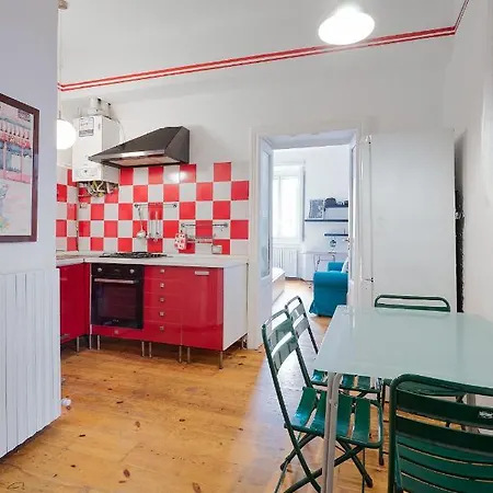 Xenia - In Navigli Area Apartment